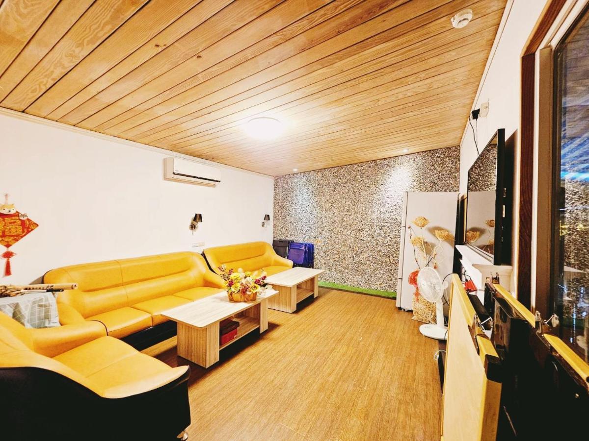 Fun星空謐境 埔里包棟民宿 烤肉麻將自然園區 Exterior photo